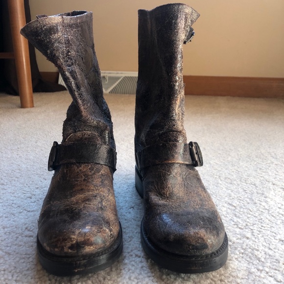 Frye Engineer, mid calf boots - Picture 4 of 5